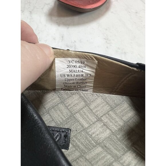 Olukai Women's Malua Slip On Size 8.5 Black Leather Boat Shoes - Picture 3 of 6